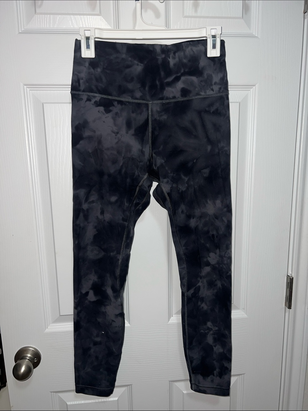 Lululemon Women’s  Align High-Waist Black Tie-Dye Leggings 25”